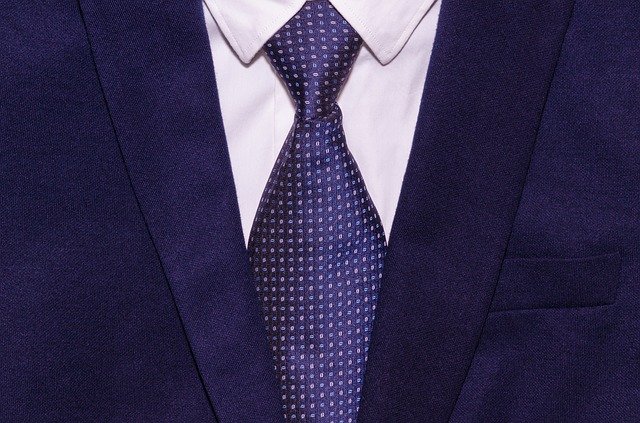 puntíkatá kravata